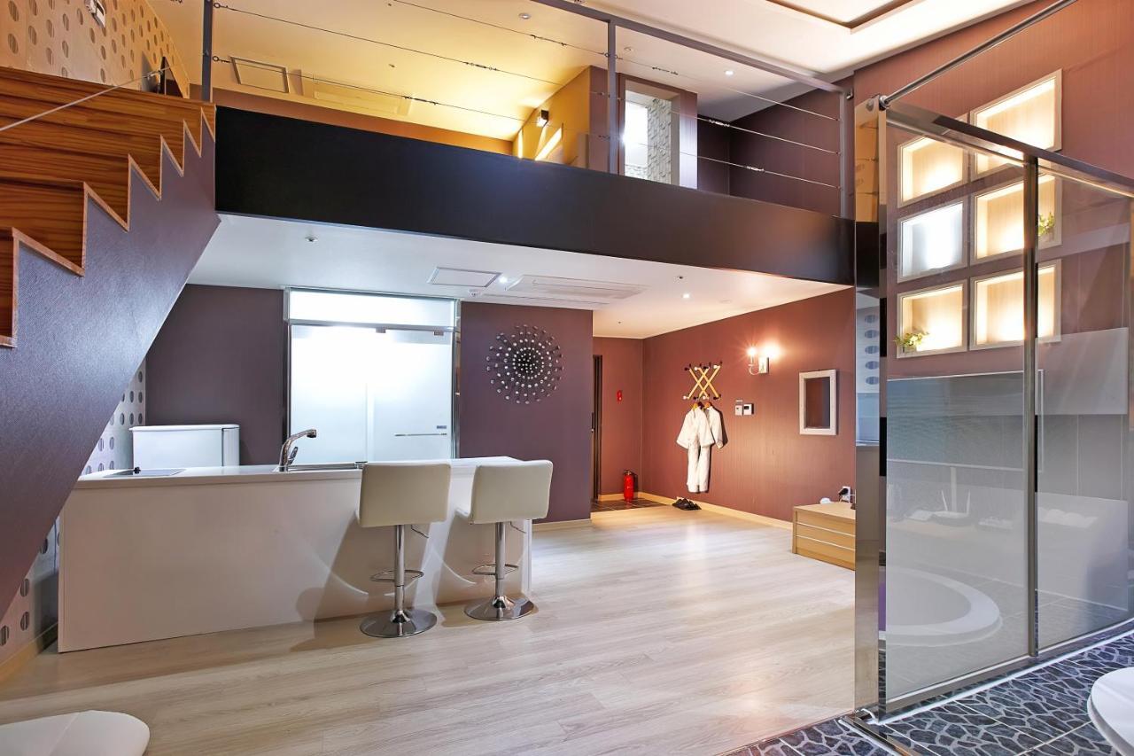 Dome Hotel Geoje Ngoại thất bức ảnh